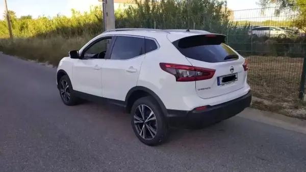 Nissan Qashqai 2020 - 16999 EUR, 139882 km - AUTO.MOTO.pt - 139882km - foto 12 de 12