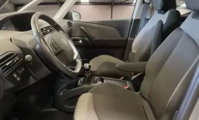 Citroën C4 Spacetourer 2022 - 12990 EUR, 103300 km - AUTO.MOTO.pt - 103300km - foto 15 de 17