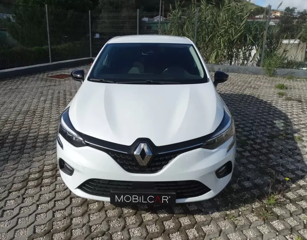 Renault Clio 2021 - 15200 EUR, 72469 km - 72469km - foto 19 de 24