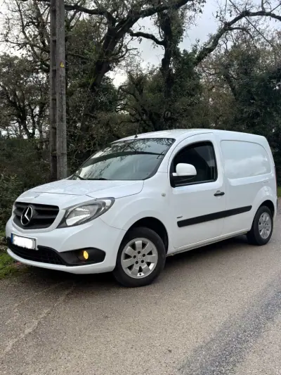 Mercedes-Benz Citan 2012 - 7990 EUR, 234000 km - AUTO.MOTO.pt - 234000km - foto 5 de 7