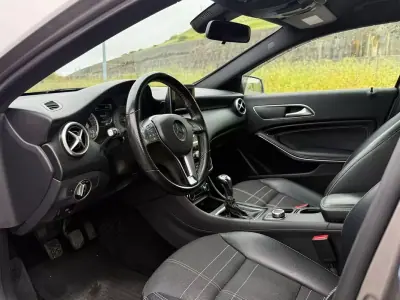 Mercedes-Benz A 180 2013 - 13490 EUR, 225000 km - AUTO.MOTO.pt - 225000km - foto 4 de 12