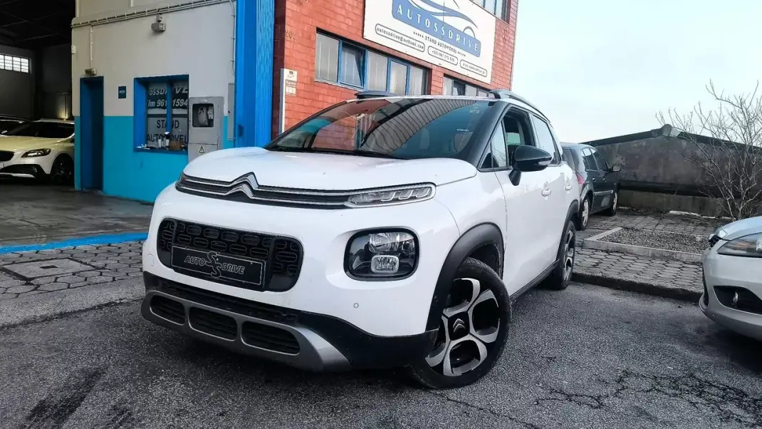 Citroën C3 Aircross 2018 - 12900 EUR, 159000 km - AUTO.MOTO.pt - 159000km - foto 1 de 15