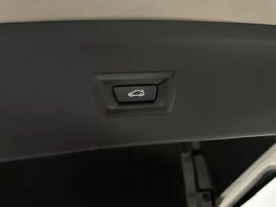 BMW iX 2023 - 53800 EUR, 42000 km - AUTO.MOTO.pt - 42000km - foto 13 de 20