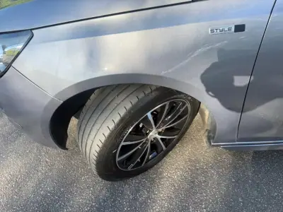 Peugeot 308 SW 2016 - 9450 EUR, 192000 km - AUTO.MOTO.pt - 192000km - foto 21 de 24