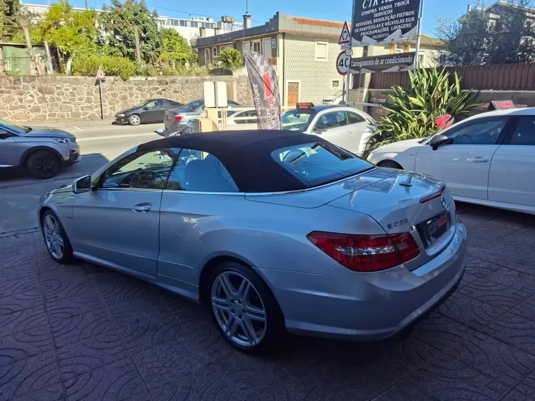Mercedes-Benz E 220 2011 - 21000 EUR, 189000 km - 189000km - foto 12 de 28