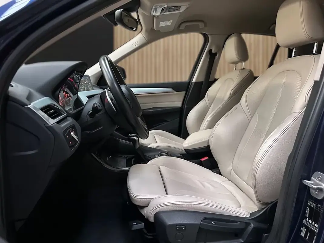 BMW X1 2016 - 18800 EUR, 128000 km - 128000km - foto 10 de 20