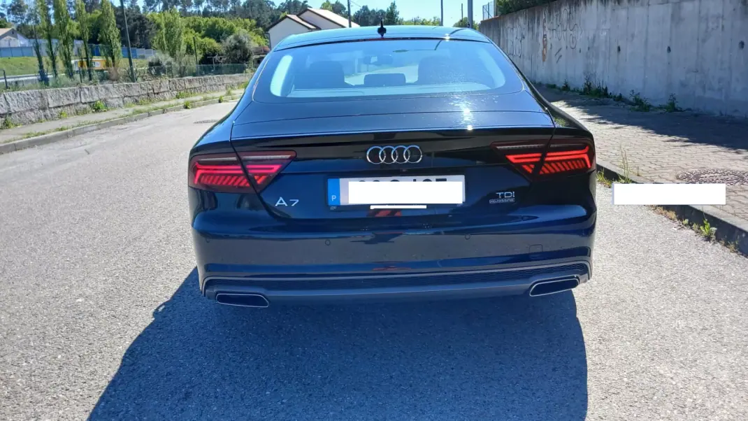 Audi A7 Sportback 2015 - 24500 EUR, 248000 km - AUTO.MOTO.pt - 248000km - foto 27 de 27