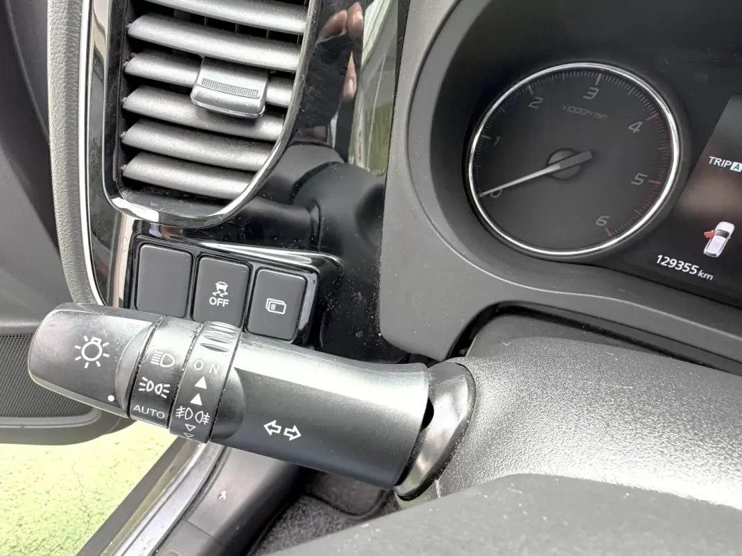 Mitsubishi Outlander 2018 - 17900 EUR, 129355 km - AUTO.MOTO.pt - 129355km - foto 10 de 24