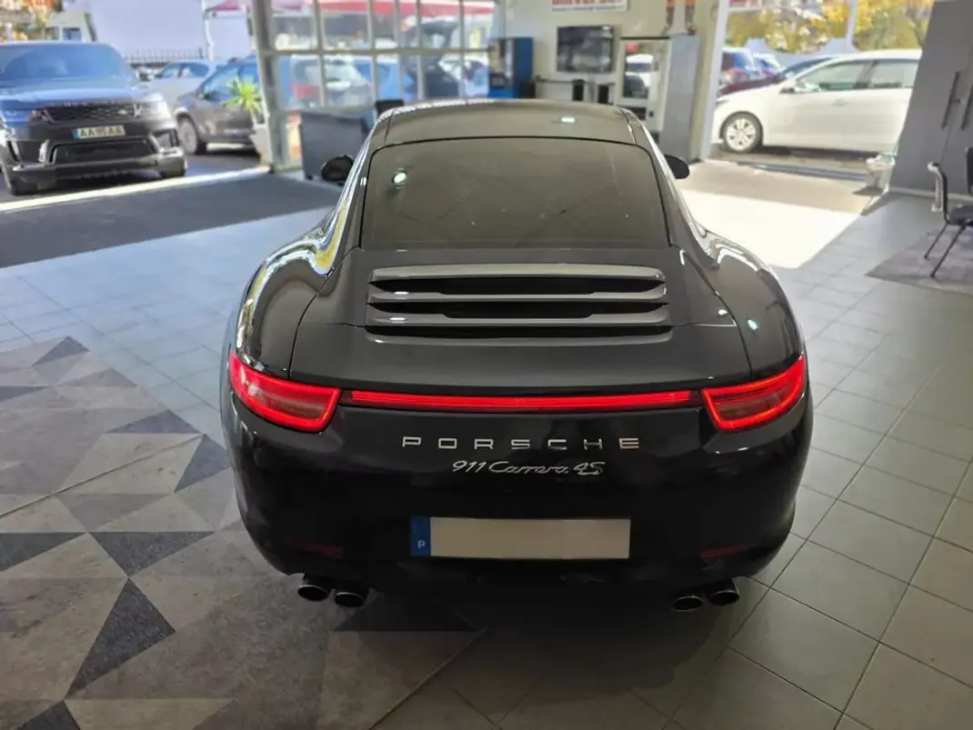 Porsche 911 2015 - 96900 EUR, 86000 km - 86000km - foto 6 de 20