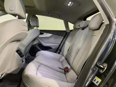 Audi A5 Sportback 2019 - 27950 EUR, 125000 km - AUTO.MOTO.pt - 125000km - foto 19 de 36