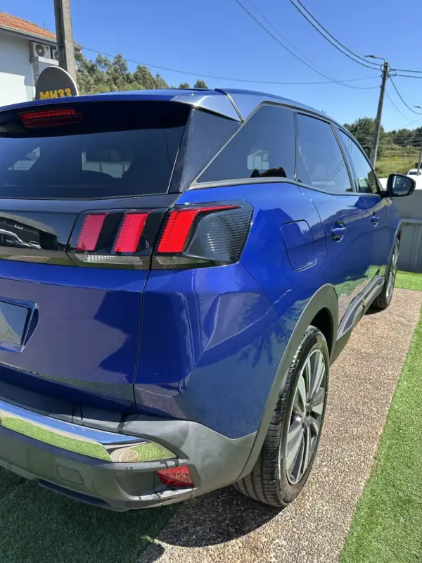 Peugeot 3008 2018 - 14900 EUR, 200000 km - AUTO.MOTO.pt - 200000km - foto 15 de 63