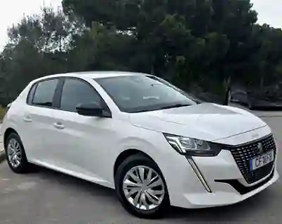 Peugeot 208 2020 - 12999 EUR, 81 km - AUTO.MOTO.pt - 81km - foto 2 de 4