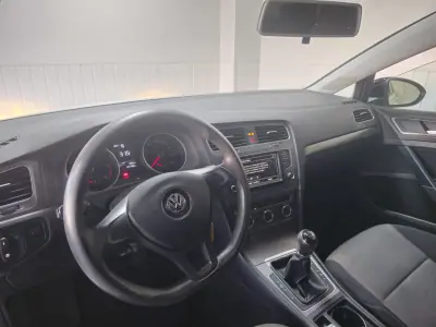Volkswagen Golf Variant 2016 - 11500 EUR, 154000 km - 154000km - foto 7 de 9