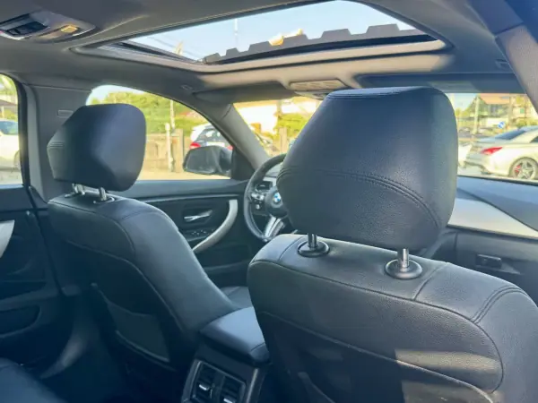 BMW 418 Gran Coupé 2015 - 17500 EUR, 190000 km - AUTO.MOTO.pt - 190000km - foto 15 de 24
