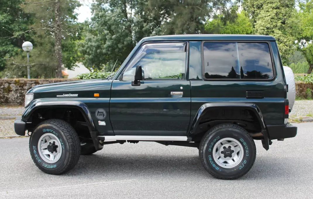 Toyota Land Cruiser 1994 - 31900 EUR, 237000 km - AUTO.MOTO.pt - 237000km - foto 10 de 40