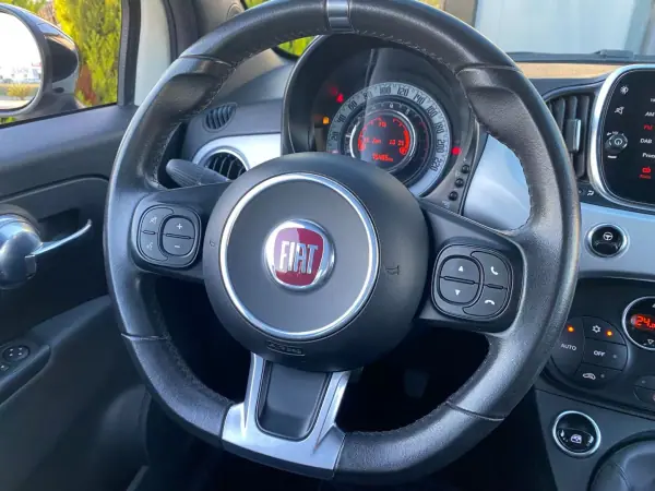 Fiat 500 2021 - 12990 EUR, 76485 km - AUTO.MOTO.pt - 76485km - foto 16 de 17