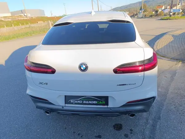 BMW X4 2018 - 49000 EUR, 90000 km - AUTO.MOTO.pt - 90000km - foto 22 de 52