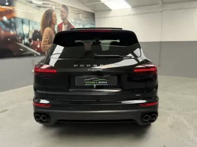 Porsche Cayenne 2017 - 44900 EUR, 162000 km - foto 4 de 14