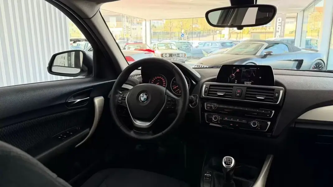 BMW 116 2017 - 12990 EUR, 176327 km - AUTO.MOTO.pt - 176327km - foto 17 de 25