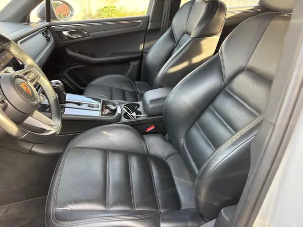 Porsche Macan 2022 — foto 3 de 15