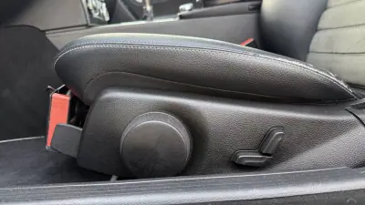 Mercedes-Benz C 180 2014 - 14900 EUR, 245000 km - AUTO.MOTO.pt - 245000km - foto 18 de 25