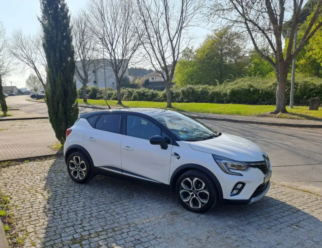 Renault Captur 2019 - 19500 EUR, 119000 km - AUTO.MOTO.pt - 119000km - foto 7 de 15