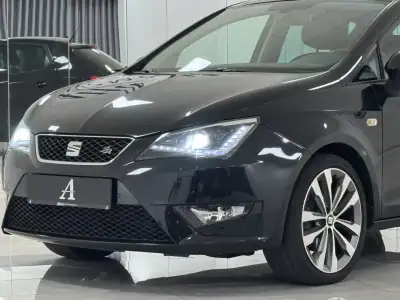 SEAT Ibiza 2017 - 10890 EUR, 99000 km - AUTO.MOTO.pt - 99000km - foto 5 de 29