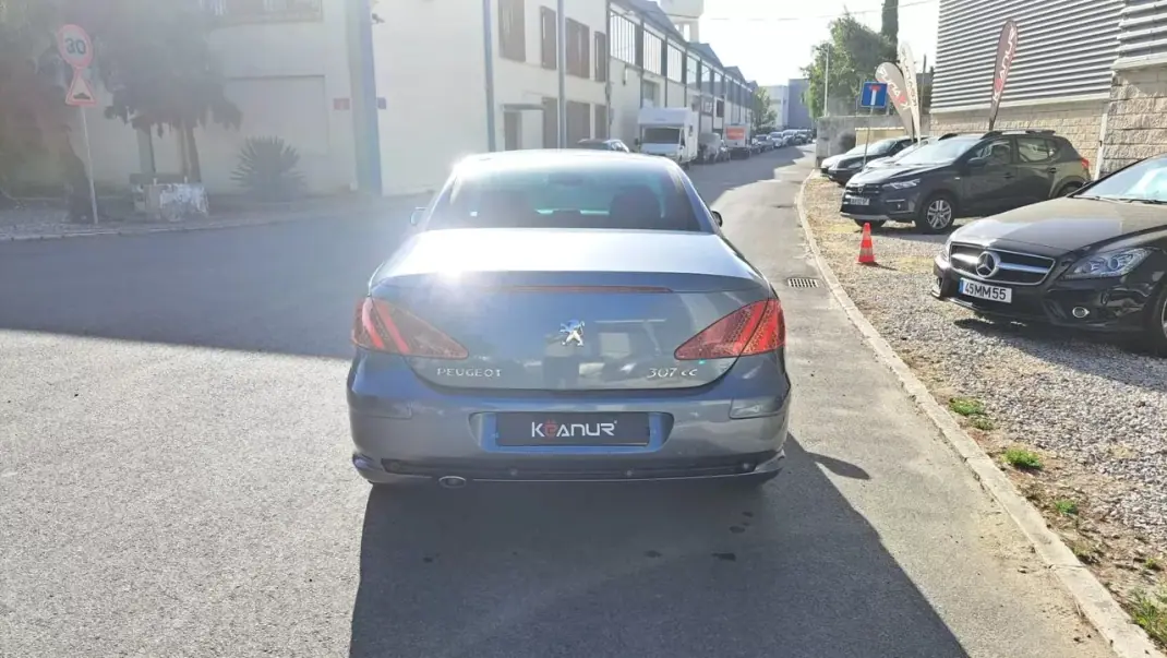 Peugeot 307 CC 2006 - 6490 EUR, 225826 km - AUTO.MOTO.pt - 225826km - foto 29 de 50