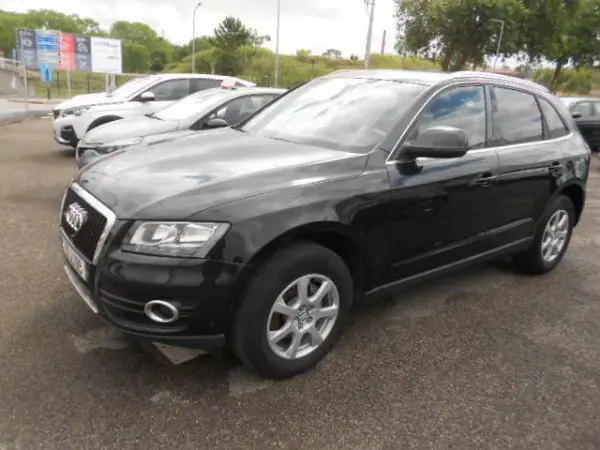 Audi Q5 2010 - 14900 EUR, 177706 km - AUTO.MOTO.pt - 177706km - foto 3 de 13