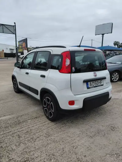 Fiat Panda 2022 - 10900 EUR, 70000 km - AUTO.MOTO.pt - 70000km - foto 10 de 12