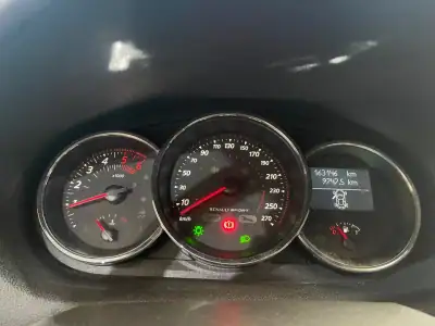 Renault Mégane Sport Tourer 2014 - 9999 EUR, 163000 km - AUTO.MOTO.pt - 163000km - foto 38 de 47