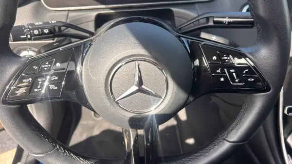 Mercedes-Benz C 200 2023 - 37990 EUR, 32000 km - AUTO.MOTO.pt - 32000km - foto 14 de 19