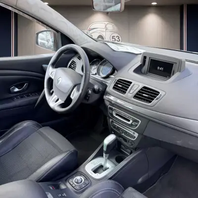 Renault Mégane Sport Tourer 2011 - 12900 EUR, 147000 km - foto 5 de 6