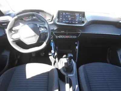 Peugeot 208 2024 - 15900 EUR, 24980 km - 24980km - foto 11 de 13