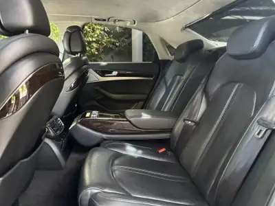 Audi A8 2016 - 39000 EUR, 170000 km - AUTO.MOTO.pt - 170000km - foto 22 de 53