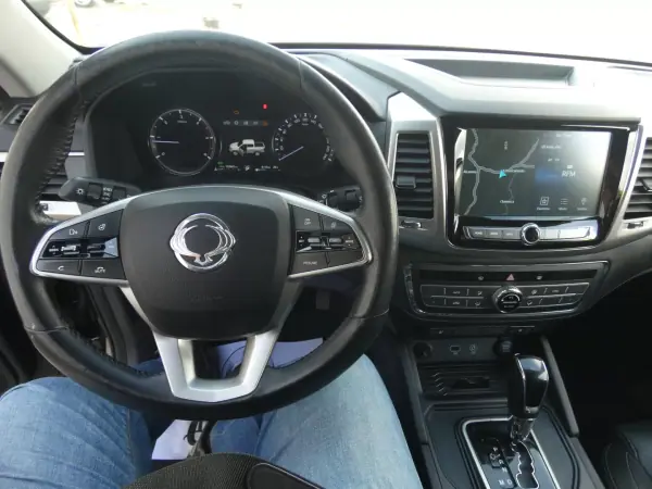 SsangYong Musso 2018 - 27500 EUR, 132000 km - AUTO.MOTO.pt - 132000km - foto 30 de 50