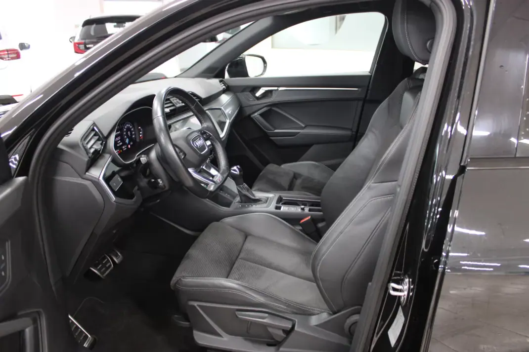 Audi Q3 Sportback 2021 - 35900 EUR, 89638 km - AUTO.MOTO.pt - 89638km - foto 5 de 18