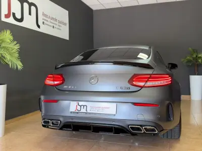Mercedes-Benz C 63 AMG 2018 - 79990 EUR, 35000 km - AUTO.MOTO.pt - 35000km - foto 6 de 18
