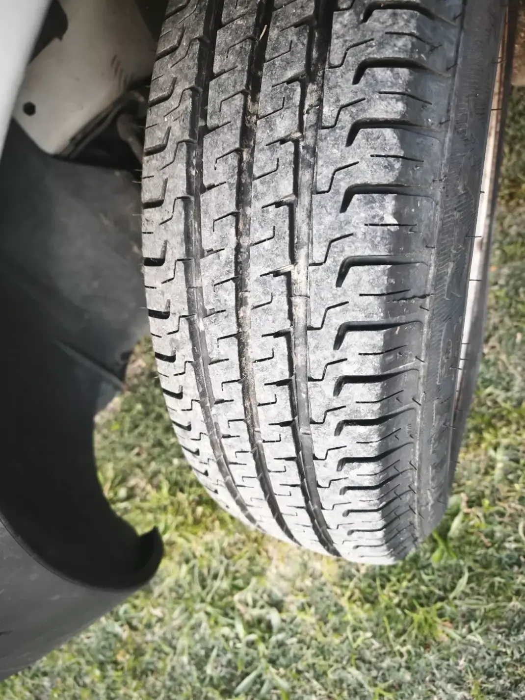 Citroën 2018 - 11374 EUR, 160909 km - AUTO.MOTO.pt - 160909km - foto 29 de 34