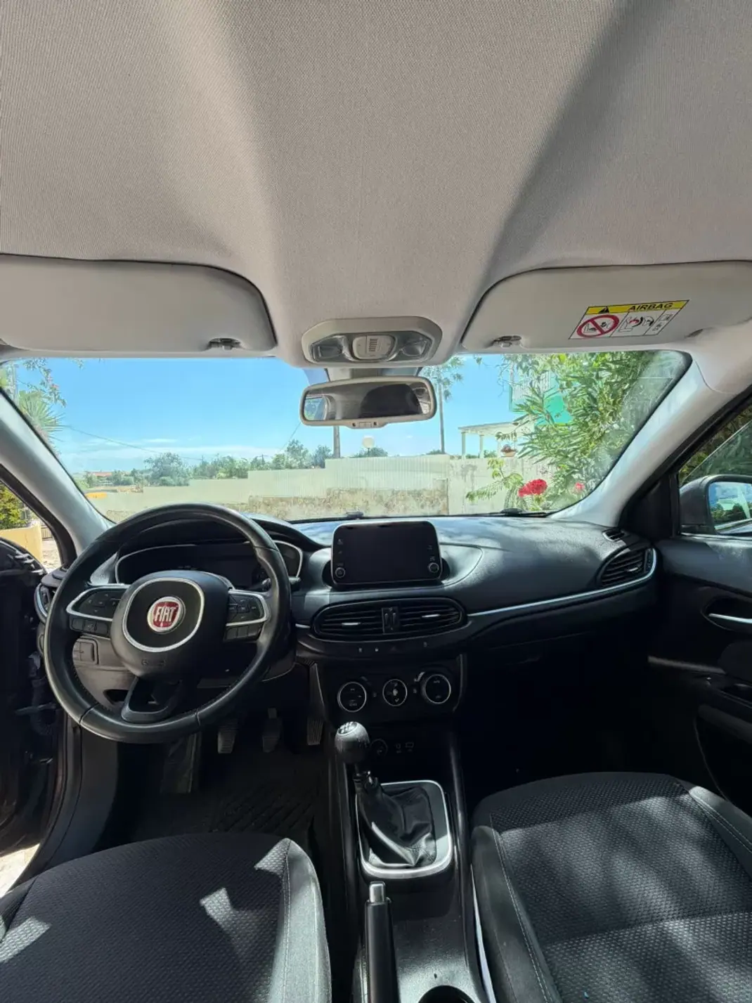 Fiat Tipo Station Wagon 2016 - 9900 EUR, 198263 km - AUTO.MOTO.pt - 198263km - foto 7 de 9