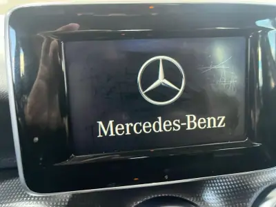 Mercedes-Benz A 180 2014 - 14999 EUR, 191121 km - AUTO.MOTO.pt - 191121km - foto 24 de 24