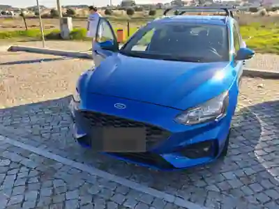 Ford Focus SW 2020 — foto 4 de 12