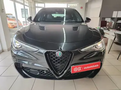 Alfa Romeo Stelvio 2021 - 63500 EUR, 68900 km - AUTO.MOTO.pt - 68900km - foto 3 de 33
