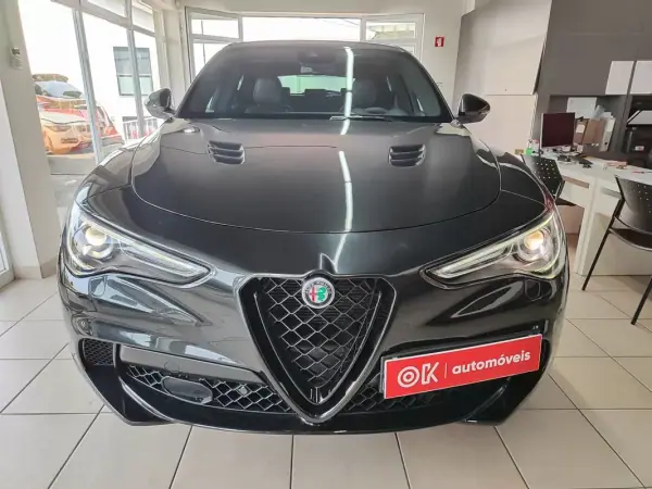 Alfa Romeo Stelvio 2021 - 63500 EUR, 68900 km - AUTO.MOTO.pt - 68900km - foto 3 de 33
