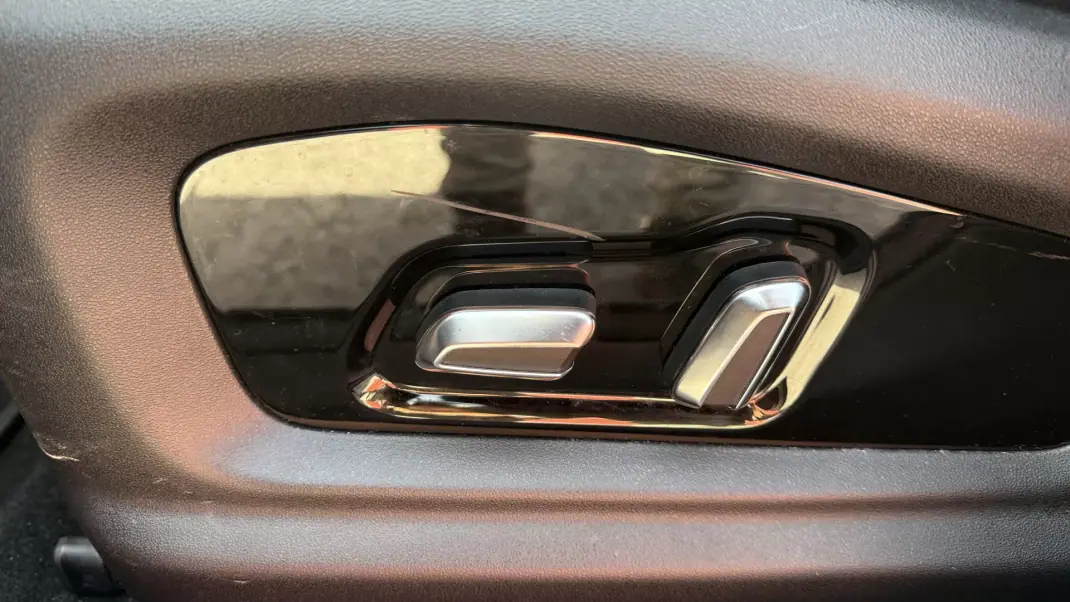 2024 - 24800 EUR, 33787 km - AUTO.MOTO.pt - 33787km - foto 20 de 33