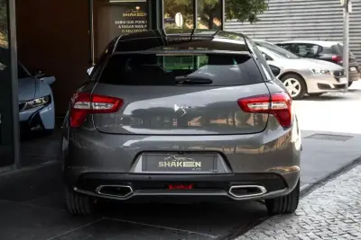 Citroën DS5 2013 - 8400 EUR, 271674 km - AUTO.MOTO.pt - 271674km - foto 10 de 39
