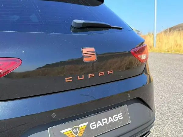 SEAT Leon 2015 - 22900 EUR, 129900 km - AUTO.MOTO.pt - 129900km - foto 5 de 32