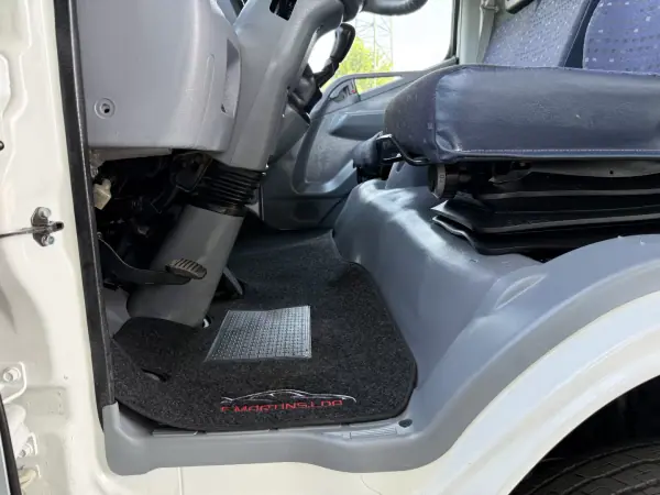 Mitsubishi FUSO CANTER 3C13 BASCULANTE 2010 - 28990 EUR, 116000 km - AUTO.MOTO.pt - 116000km - foto 10 de 23
