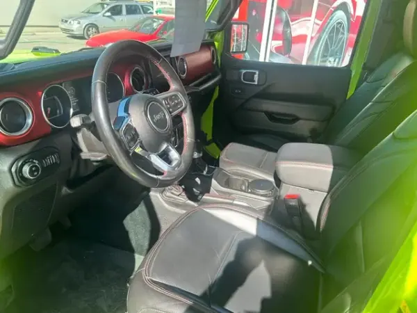 Jeep Wrangler Unlimited 2022 - 66947 EUR, 72000 km - AUTO.MOTO.pt - 72000km - foto 10 de 18