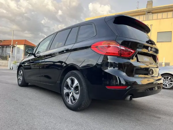 BMW 218 Gran Tourer 2016 - 15950 EUR, 200000 km - AUTO.MOTO.pt - 200000km - foto 48 de 51